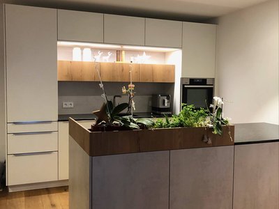 Neubau AV1080 weiss