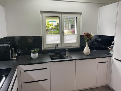 Umbau AV2135 polarweiß + AV2045 Marmor dunkel