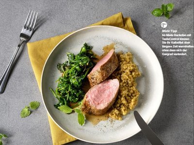 Kalbsfilet mit Brennesselspinat und Zitronengetreide