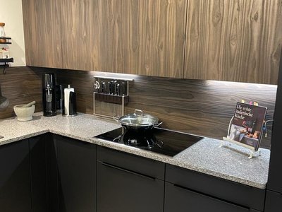 Umbau AV2135 schwarz + AV1098-GL Okobo cafebrown