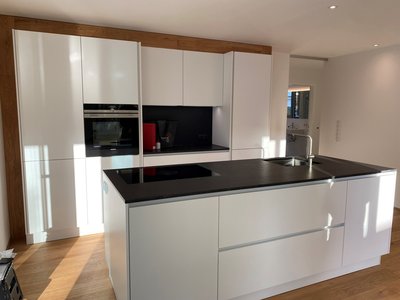 Neubau AV1080 Kristallweiß