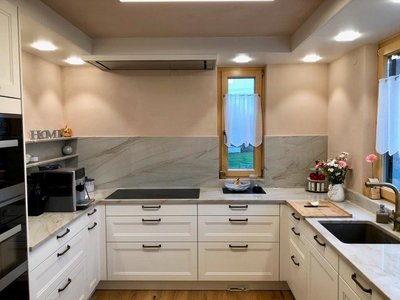 Umbau AV5035 weiß Mattlack